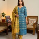 Peacock Teal Vertical Motif Printed Elegance Cotton 3‑Piece